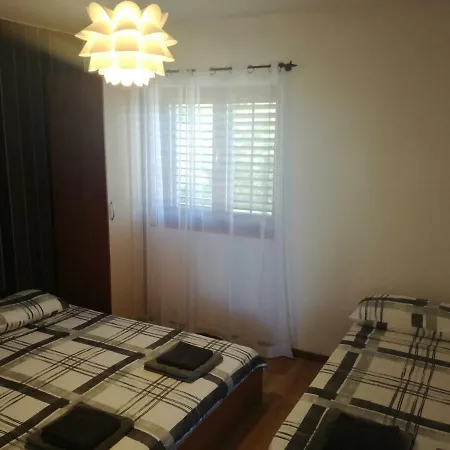 Apartment Rojnic Galizana Exterior photo